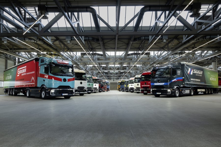 14 vozil eActros 600 začenja predstavitveno vožnjo