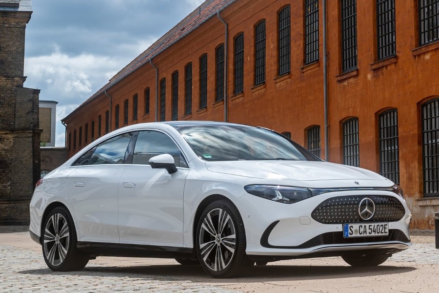 Mercedes CLA s tehnologijo EQ